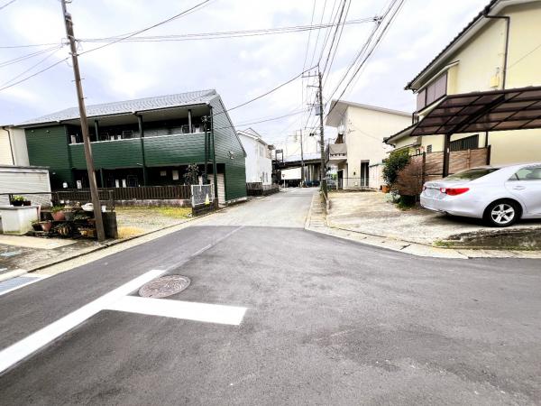 小田原市早川３丁目 中古戸建 前面道路含む現地写真