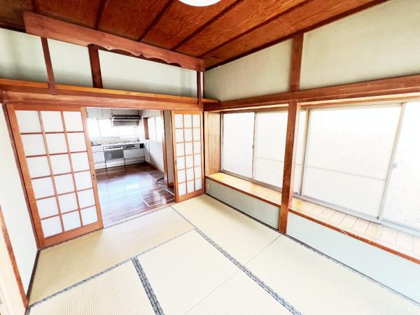 小田原市千代 中古戸建 リビングダイニング