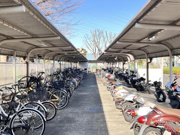 ダイアパレス鶴間 駐輪場