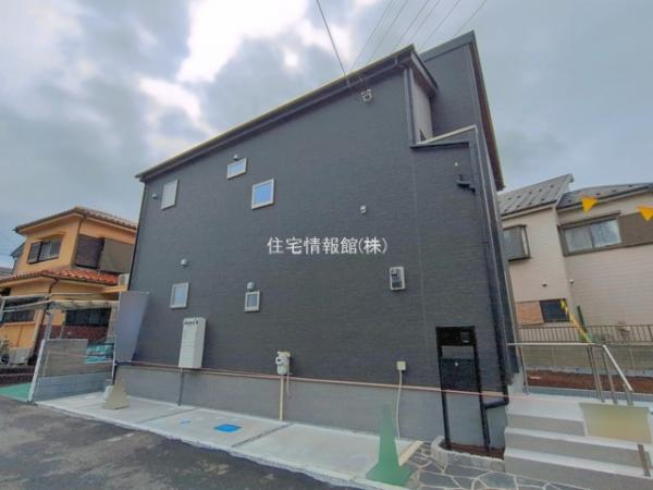 草加市新里町 