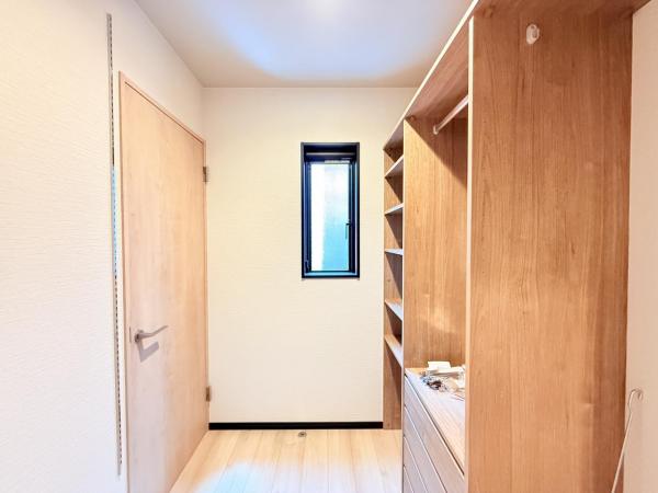 千葉市若葉区千城台東４丁目 戸建 ウォークインクローゼット