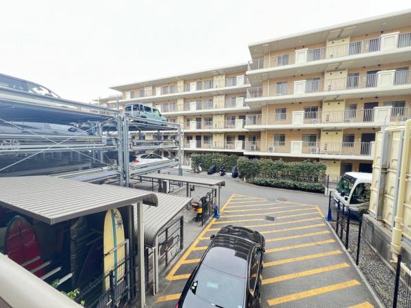グランシティ湘南海岸2 駐車場