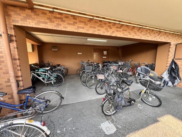 ライオンズマンション中央林間第6 駐輪場