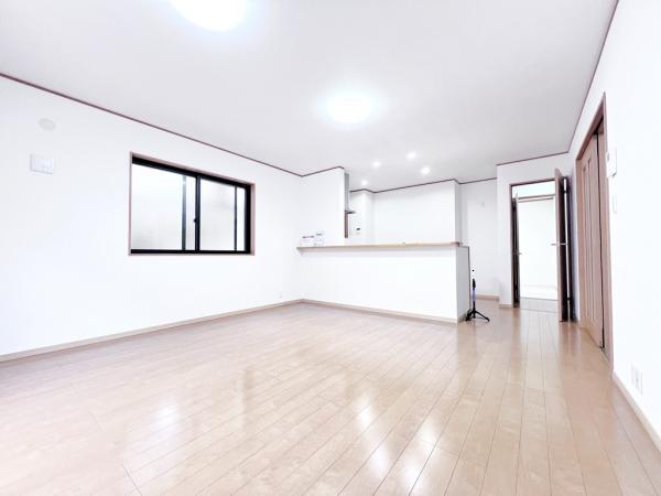 中古戸建 平塚市高根２丁目 JR東海道本線(東京〜熱海)大磯駅 2,099万円