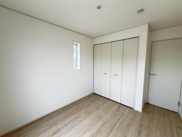 伊勢原市下落合第12　戸建 寝室