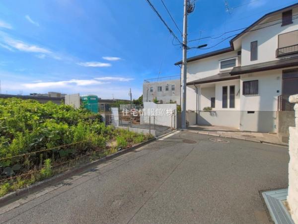 鎌倉市腰越1丁目 