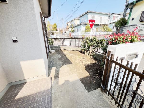 小田原市小竹 中古戸建 庭