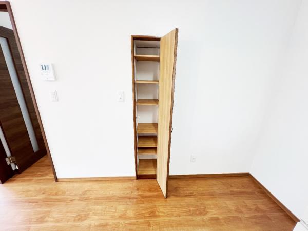 南足柄市福泉 中古戸建 収納