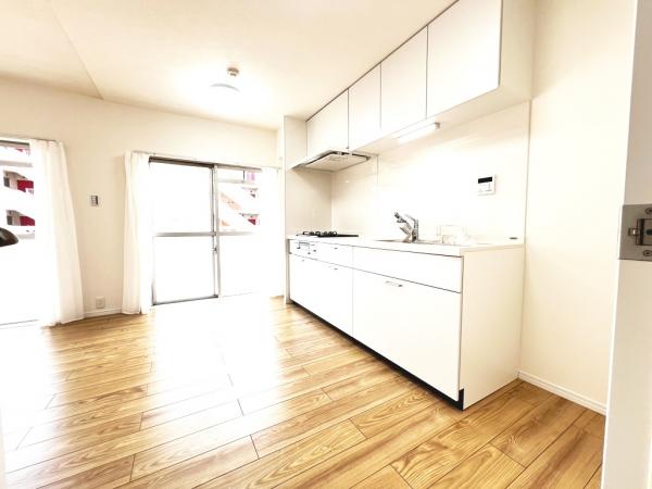 生田住宅1号棟 ダイニングキッチン