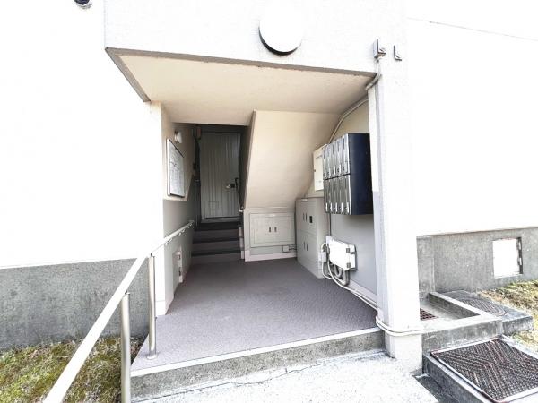 生田住宅1号棟 郵便受け