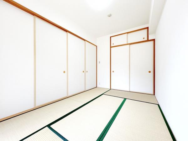 ユニヴェルシオール学園の丘 和室