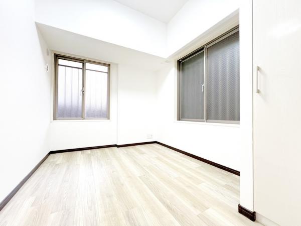 ユニヴェルシオール学園の丘 子供部屋