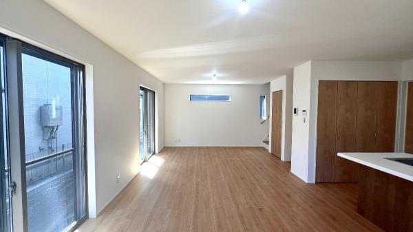 新築戸建 神奈川県横浜市港南区上永谷５丁目 横浜市営地下鉄ブルーライン上永谷駅 6,590万円