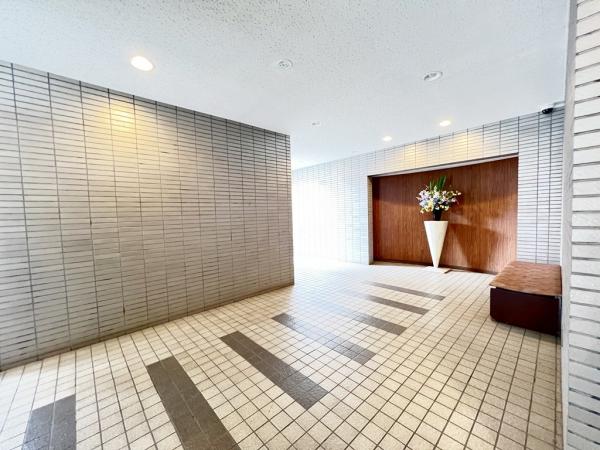 稲城パークホームズ エントランスホール