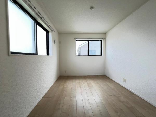 八潮市大字二丁目 中古戸建 子供部屋
