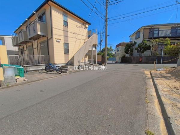 町田市鶴川4丁目27番 