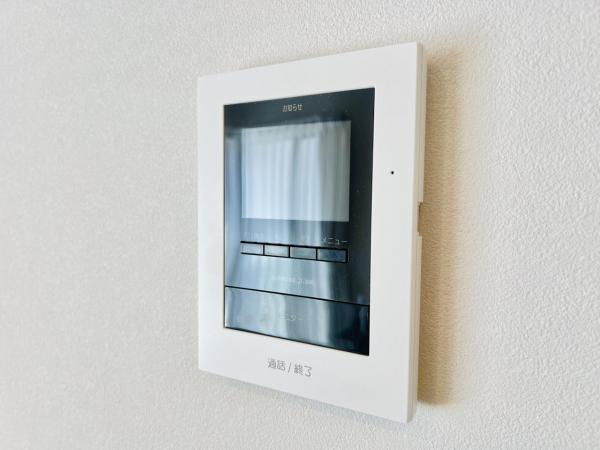 横浜市旭区白根６丁目 戸建 TVモニター付きインターフォン