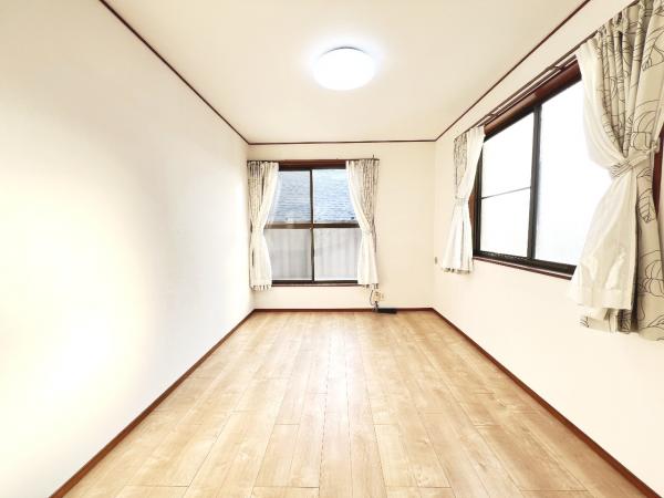 八王子市暁町１丁目　中古戸建 洋室