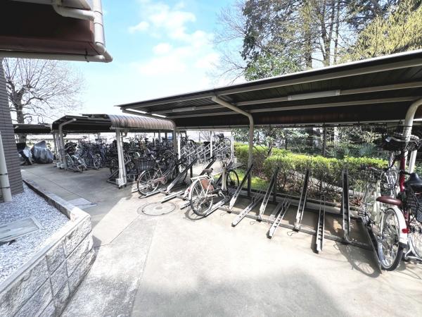 ジェイパーク向ヶ丘メイプルハウス 駐輪場