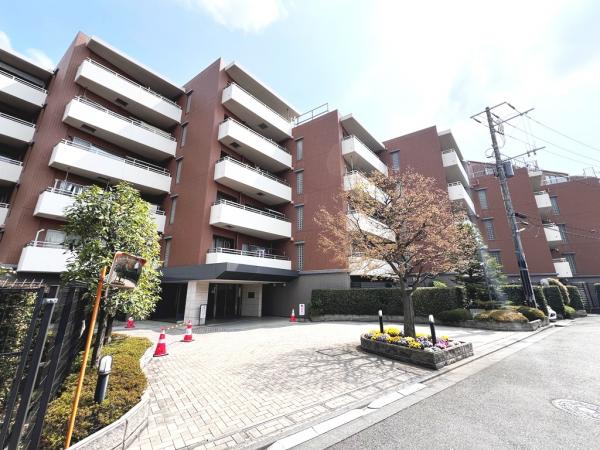 ジェイパーク向ヶ丘メイプルハウス 外観写真