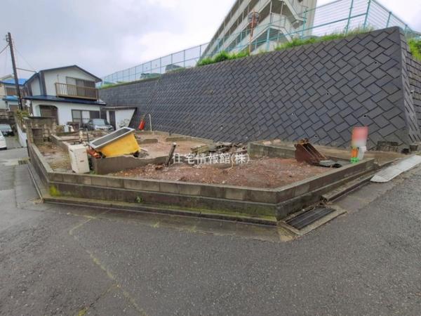 土地 神奈川県横須賀市平和台3-7 JR横須賀線衣笠駅 980万円