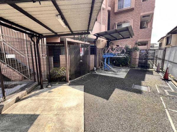 ナイスアーバンステイツ三ツ境 駐輪場