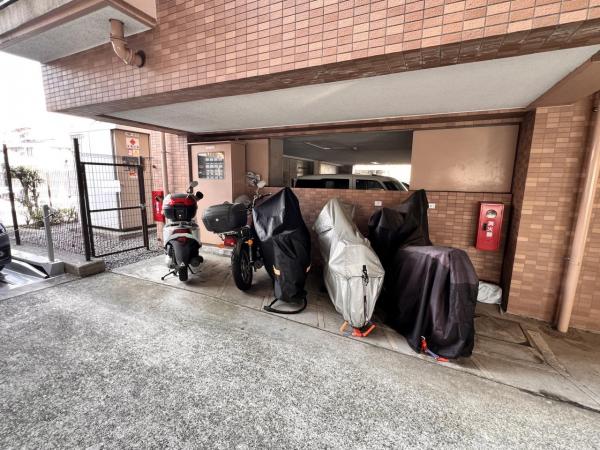 ナイスアーバンステイツ三ツ境 駐輪場