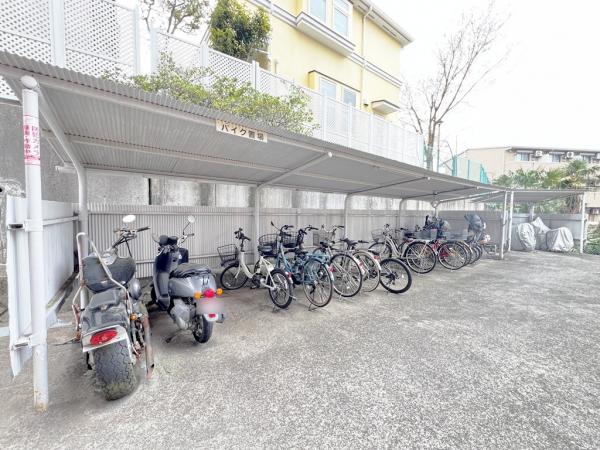 小田急町田マンション 駐輪場