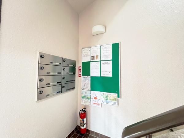 オリエント東林間ハウス2 郵便受け