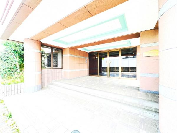 シャローム橋本 エントランス（外）