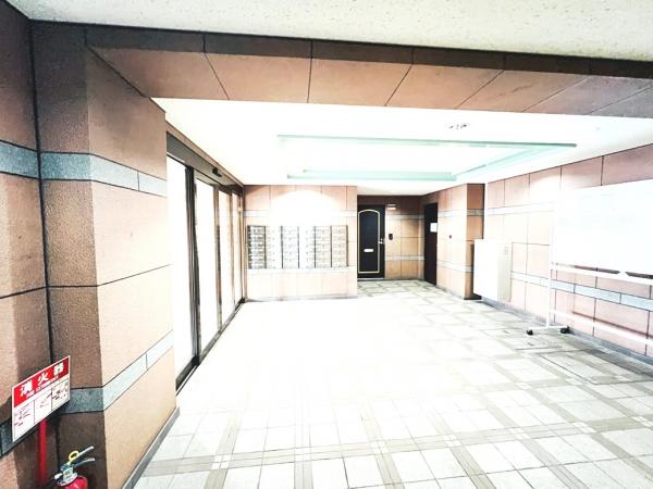 シャローム橋本 エントランスホール