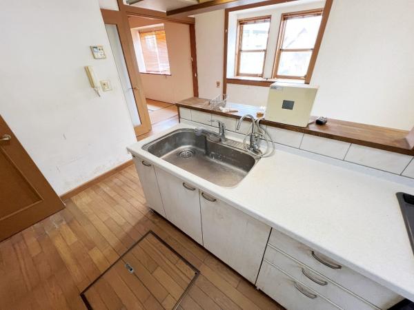 小田原市板橋 中古戸建 キッチン