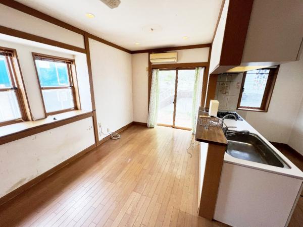 小田原市板橋 中古戸建 リビング
