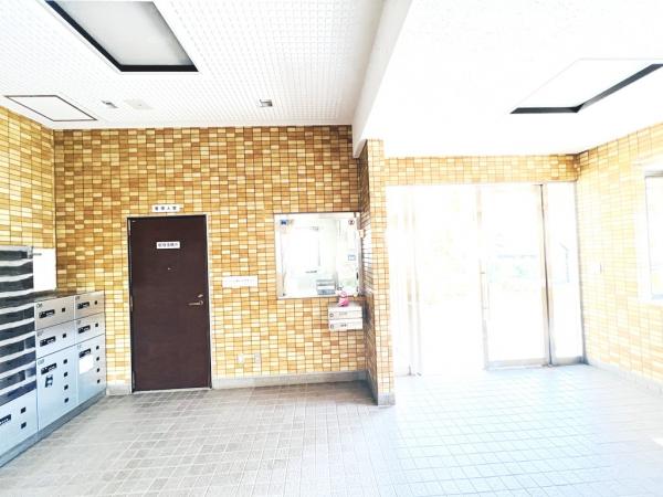 ライオンズマンション橋本第５ エントランスホール