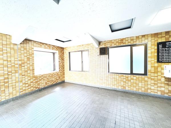 ライオンズマンション橋本第５ ロビー