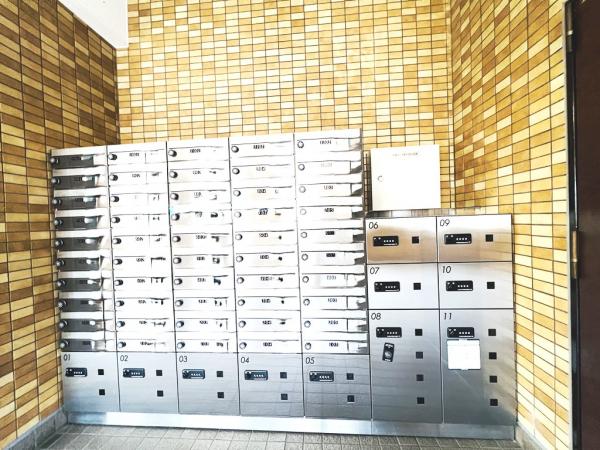 ライオンズマンション橋本第５ 宅配ボックス