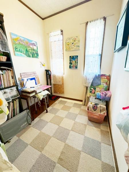 中郡二宮町百合が丘１丁目 中古戸建 子供部屋
