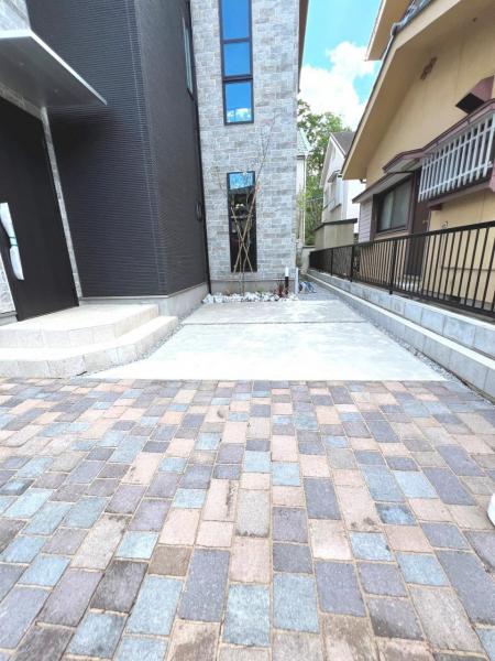 さいたま市見沼区大和田町１丁目 戸建 駐車場