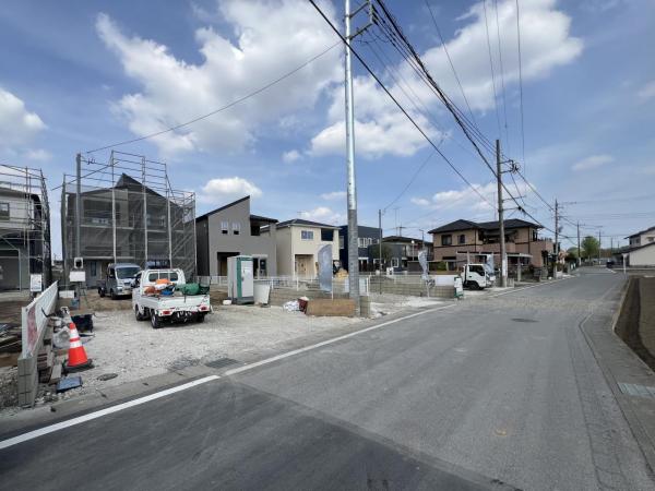 栃木市都賀町平川 戸建 前面道路含む現地写真