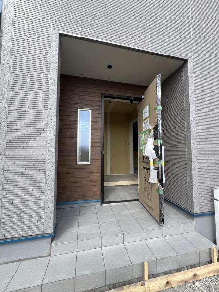 栃木市都賀町平川 戸建 玄関