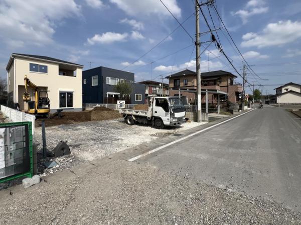 栃木市都賀町平川 戸建 前面道路含む現地写真