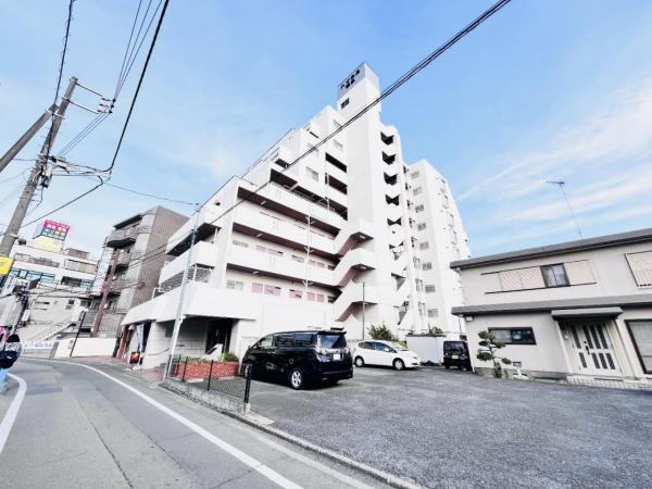 ハイネス福生 外観写真