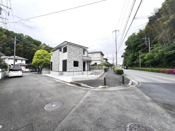 川崎市麻生区王禅寺東4期 前面道路含む現地写真