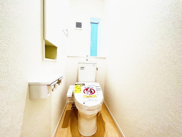 海老名市社家２丁目 戸建 トイレ