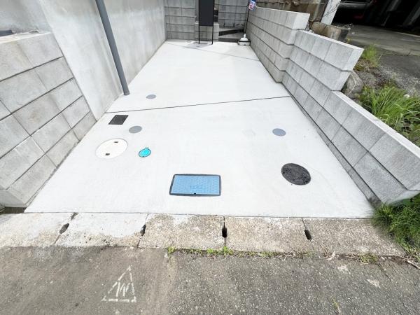 町田市本町田　戸建 駐車場