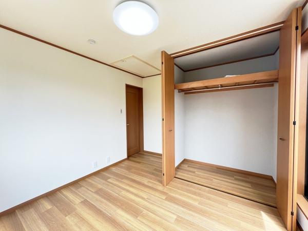 町田市矢部町 中古戸建 寝室