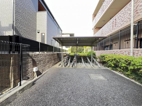 グリーンミユキ吉野町 駐輪場