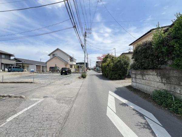 宇都宮市鶴田町 土地　 前面道路含む現地写真
