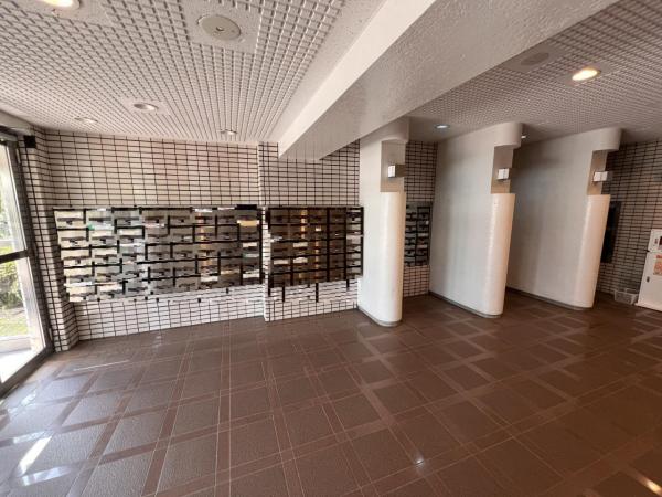 サンヴェール久米川 郵便受け