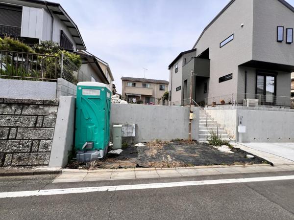 厚木市愛甲西２丁目 戸建 駐車場